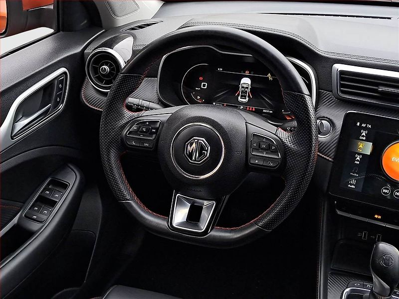 MG ZS (2024) Exclusive 1.0 Turbo, Automat - fotka 16 z 19