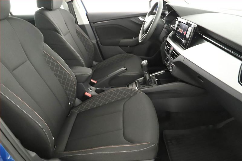 Škoda Scala (2019) 1.5 TSI, Tempomat - fotka 7 z 12