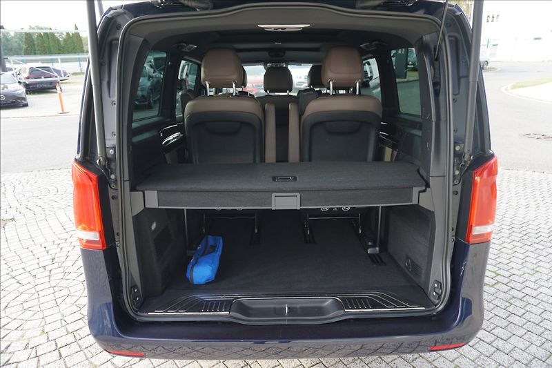 Mercedes-Benz Třídy V 2,0 V 300d AVG L 4M CZ, servis - fotka 8 z 20