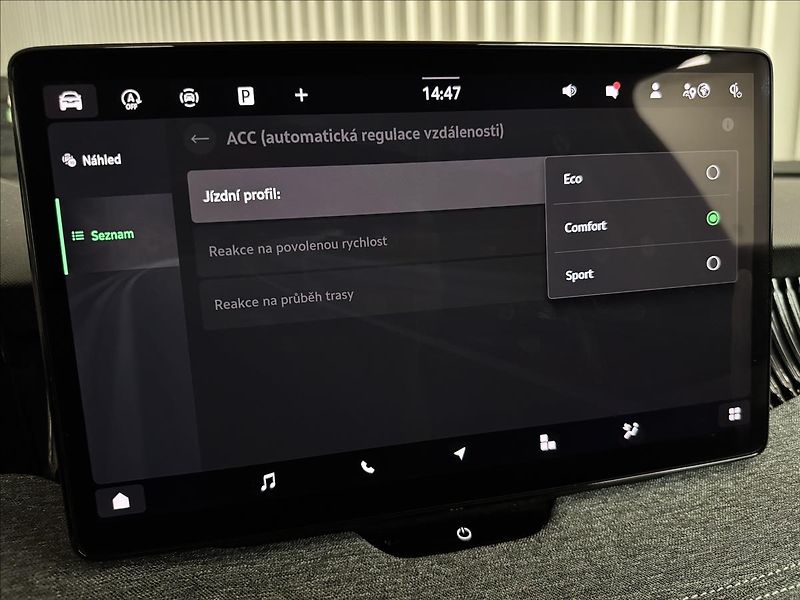 Škoda Superb 1.5TSI MHEV SELECT MATRIX LED - fotka 26 z 45