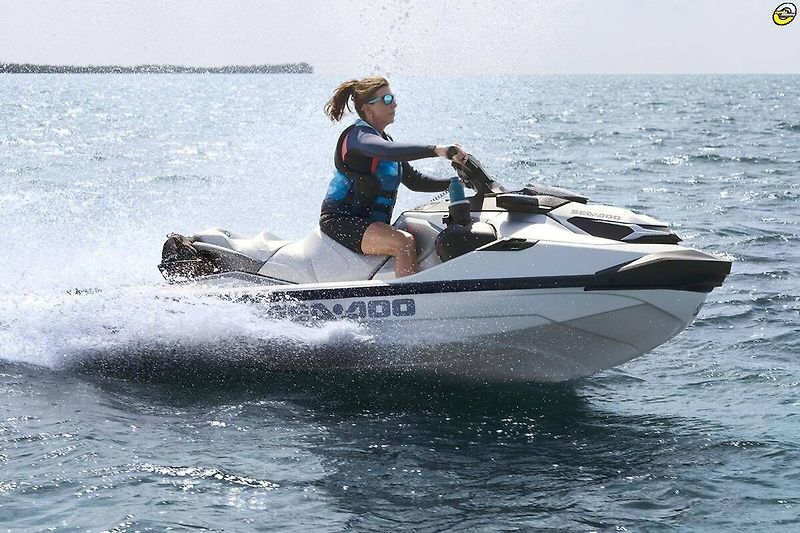 Sea Doo (2027) GTX LTD 3-up 350hp iDF Audio p - fotka 4 z 5
