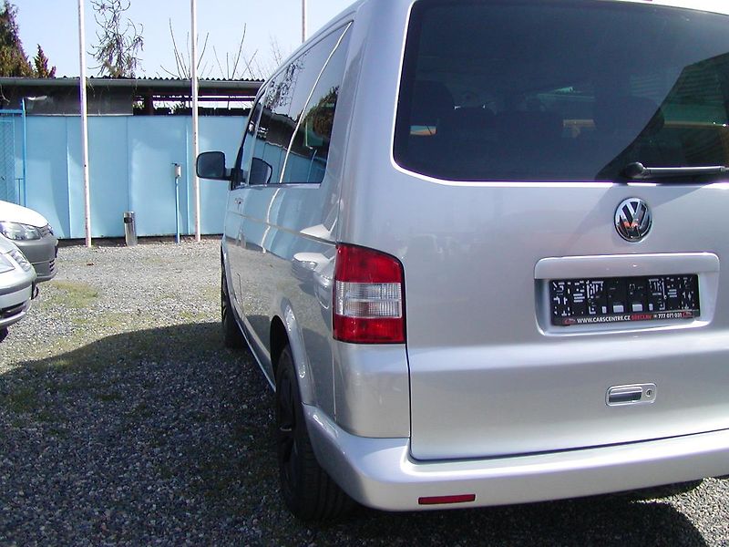 Volkswagen Multivan 2.5TDi, 96kW, KLIMA PAKET!! - fotka 48 z 51