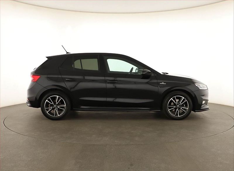 Škoda Fabia (2025) 1.0 TSI, Monte Carlo, FullLed - fotka 6 z 16