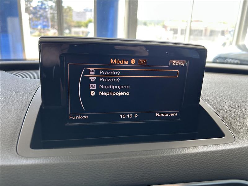 Audi Q3 2,0   TDI 130kW,AUTOMAT,QUATTR - fotka 16 z 26