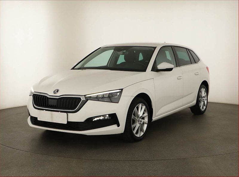 Škoda Scala (2020) 1.0 TSI, Tempomat - fotka 2 z 13