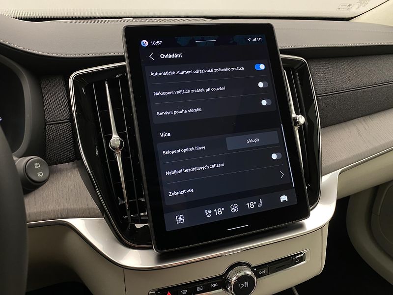 Volvo XC90 (2026) T8 AWD RECHARGE DARK ULTRA - fotka 59 z 79