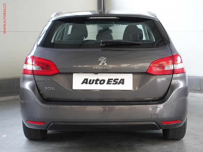 Peugeot 308 (2018) 1.5 HDi, Navi, AC - fotka 5 z 22