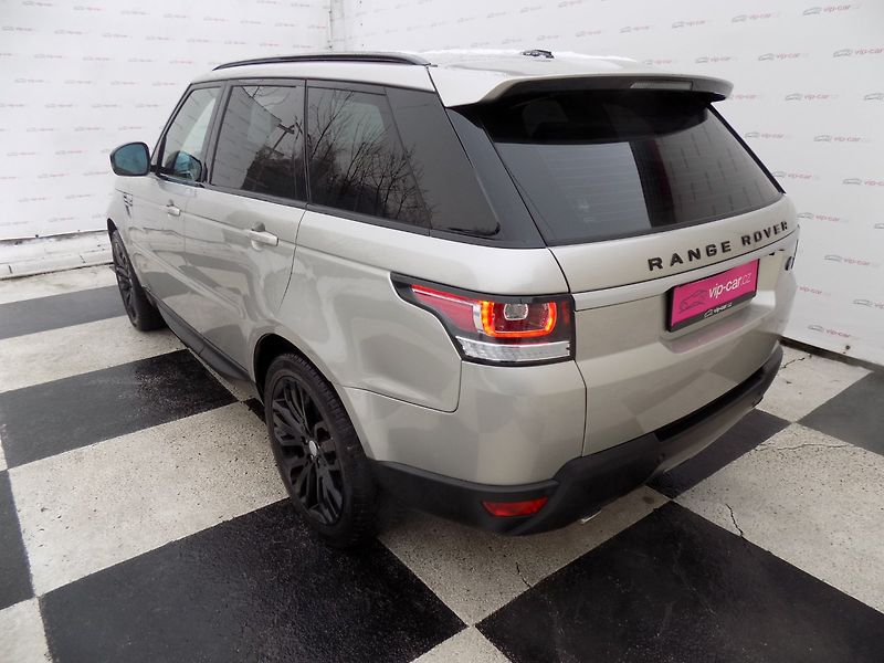 Land Rover Range Rover Sport (2016) 3.0TDV6/HSE/AWD/1.maj.ČR/AT/ - fotka 3 z 45