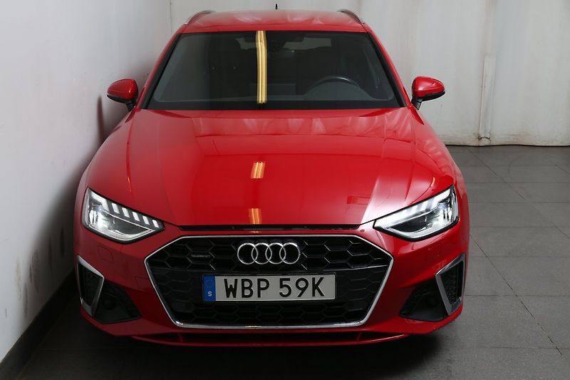 Audi A4 40TFSI q S-Line Matrix NezT Ka - fotka 2 z 23