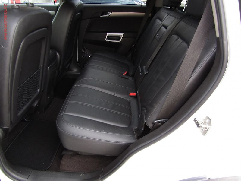 Opel Antara (2013) 2.2 CDTi 4x4, Cosmo, bixen - fotka 10 z 17