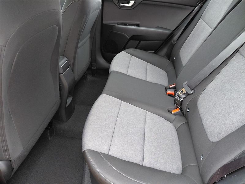 Kia Stonic 1,0   T-GDI SPIN - fotka 11 z 14