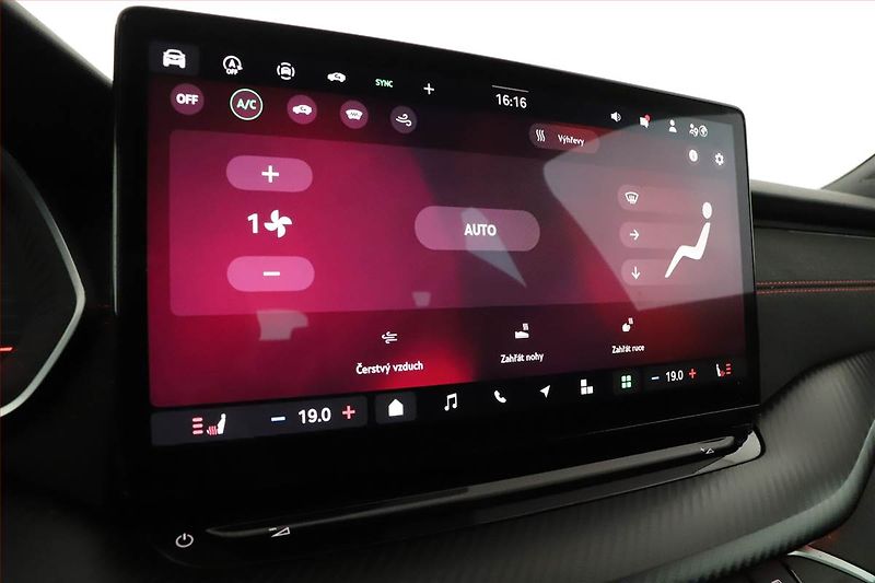 Škoda Octavia (2025) RS 2.0 TSI, RS, Navigace - fotka 15 z 19