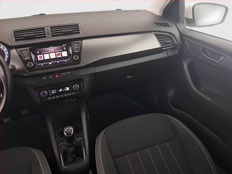 Škoda Fabia (2019) Ambition 1.0 TSI, Tempomat - fotka 8 z 22