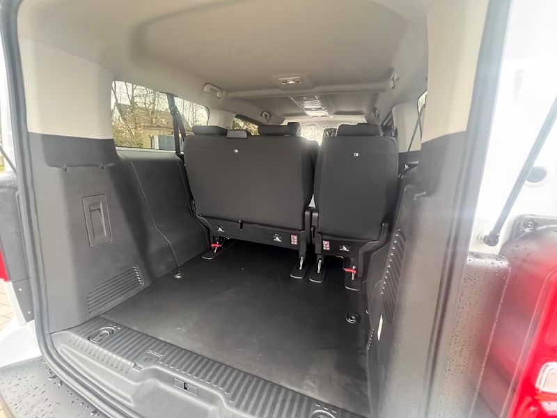 Opel Zafira (2026) L2 XL Edition 130kW - fotka 17 z 18