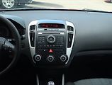 Kia Ceed (2010) 1.6 CRDi, po STK, udržované - náhled 12