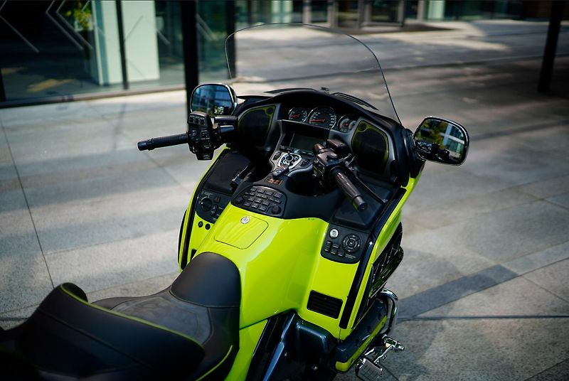 Honda GL 1800 Gold Wing Mamba Green - fotka 14 z 47