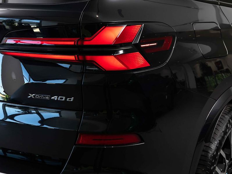 BMW X5 xDrive40d - fotka 12 z 23