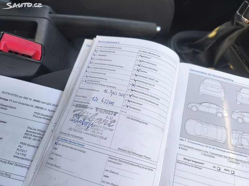 Volkswagen Touran TDI,PĚKNÝ,185TKM,SERVISKA,CENA - fotka 16 z 30