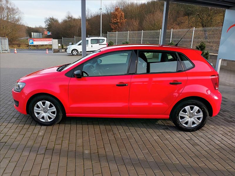 Volkswagen Polo 1,2 HTP,44KW,KLIMA,SERVISKA,ES - fotka 8 z 40