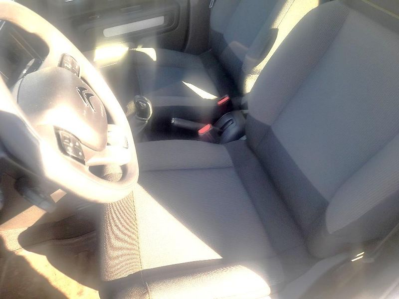 Citroën C3 (2021) FEEL PACK PURE TECH 83 MAN6 - fotka 9 z 20
