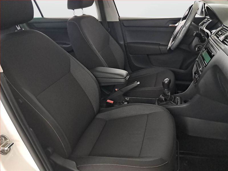 Škoda Rapid (2014) 1.2 TSI, Tempomat - fotka 9 z 17