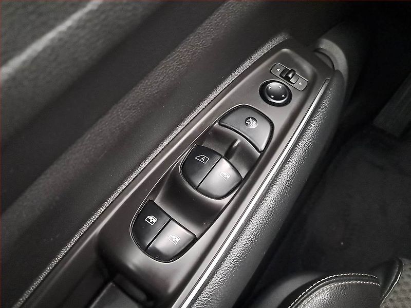 Renault Koleos (2018) 1.6 dCi, Kůže, Navi, Tempomat - fotka 16 z 19