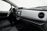Toyota Yaris 1.5 Hybrid LOUNGE - náhled 14