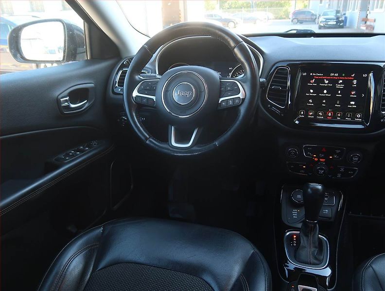 Jeep Compass (2019) 1.4 MultiAir, 4X4, Automat - fotka 7 z 21