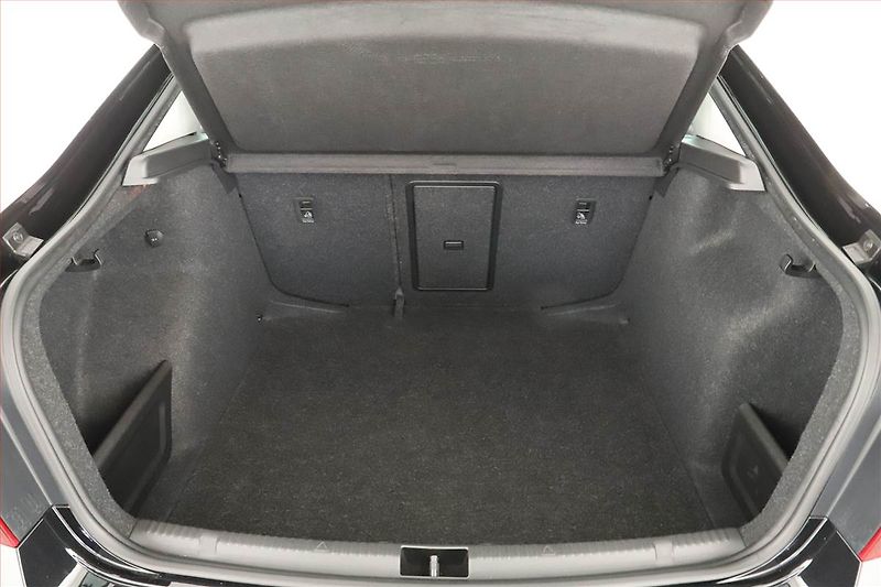 Škoda Rapid (2019) 1.0 TSI, Bi-Xenony, Tempomat - fotka 13 z 14