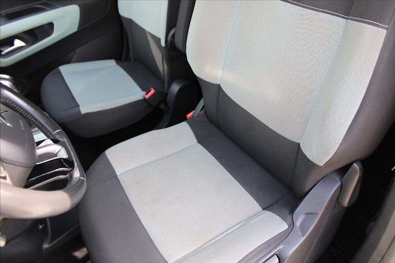 Citroën Berlingo 1,5 HDi  NOVÉ V ČR,TAŽNÉ - fotka 20 z 26