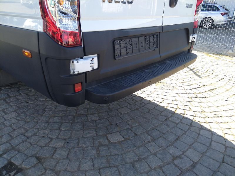 Iveco Daily 35S180 automat 3,0L  2024 - fotka 5 z 10