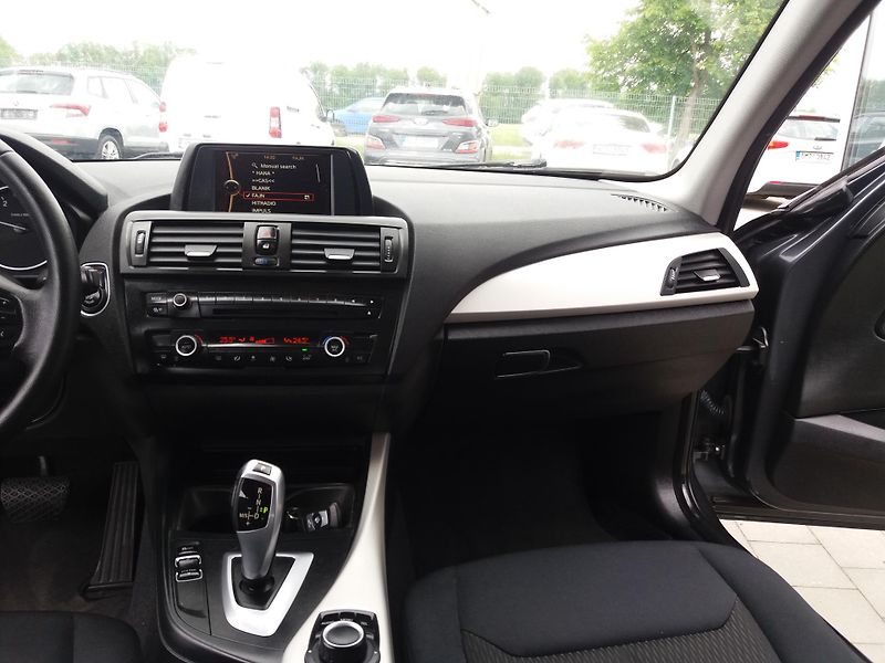 BMW Řada 1 118d,2.0D 105kW,AUTOMAT!! - fotka 12 z 27