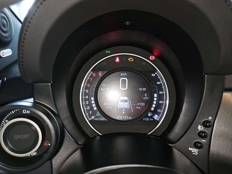 Abarth 595 TURISMO 121kW aut. kůže Beats  - fotka 13 z 16