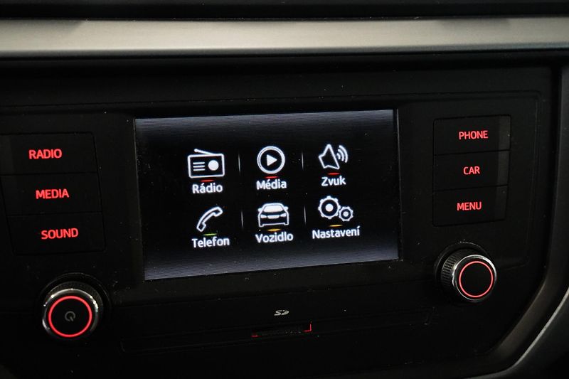 Seat Arona - fotka 18 z 23
