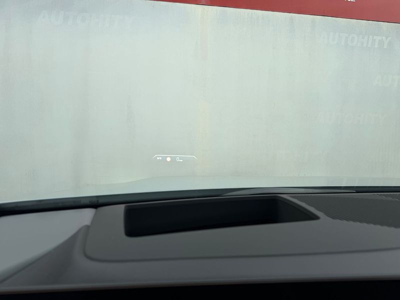 BMW Řada 5 540d xDrive, Serviska, Záruka - fotka 35 z 37