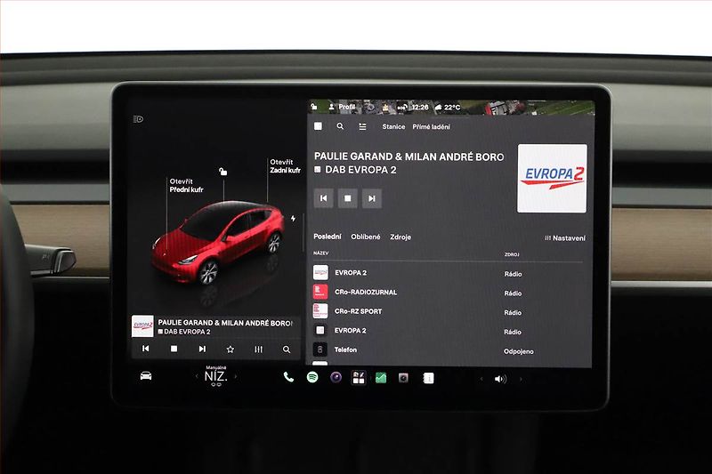 Tesla Model Y (2023) Long Range AWD 79kWh, SoH 92% - fotka 9 z 26