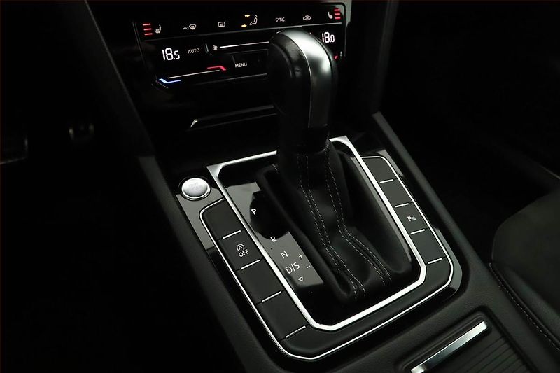 Volkswagen Arteon (2021) R-line 2.0 TDI - fotka 10 z 17