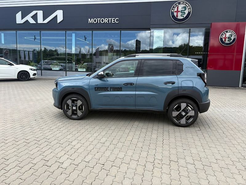 Fiat Panda 1.2 Turbo Hybrid 110k eDCT6 - fotka 4 z 13