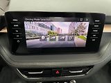 Škoda Fabia 1.0 TSi 81kW DSG ČR 1.MAJ NAVI - náhled 32