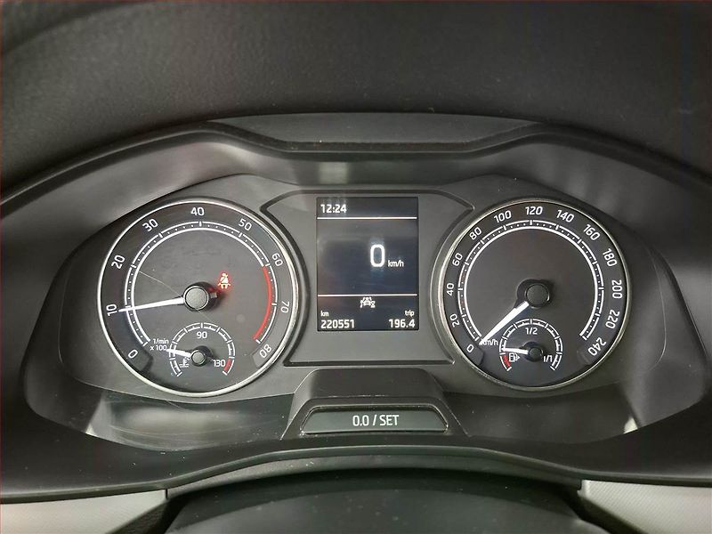 Škoda Kamiq (2020) Ambition 1.0 TSI, Serv.kniha - fotka 11 z 16