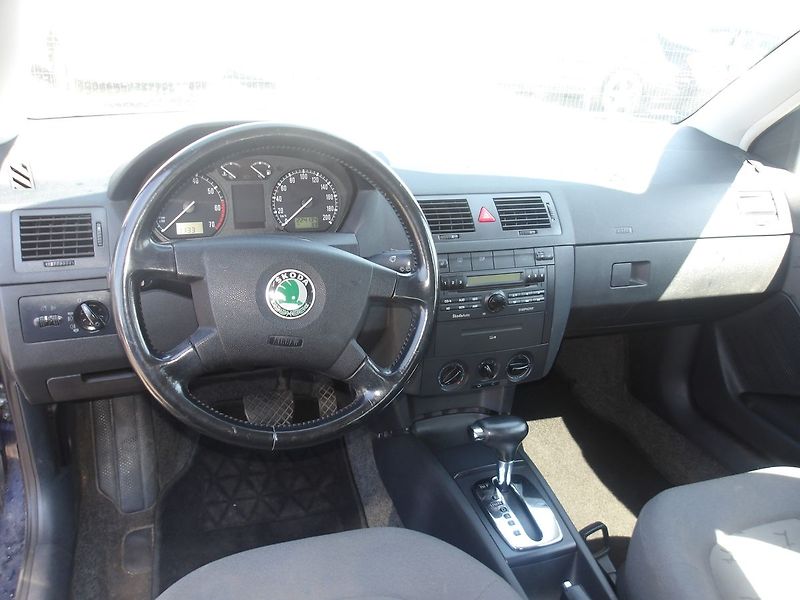 Škoda Fabia 1,4i AUTOMAT !!! KLIMA,PARKSEN - fotka 21 z 26