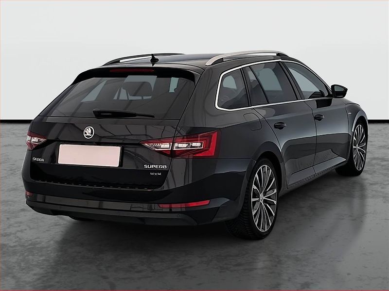 Škoda Superb (2016) Laurin&Klement 2.0 TDI 4x4 - fotka 5 z 18