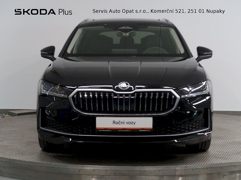 Škoda Superb (2025) LAURIN&KLEMENT 2.0TDI 142KW 4x - fotka 4 z 48