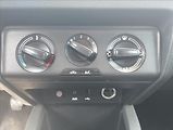 Škoda Fabia 1,0 MPI 44KW - náhled 14