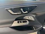 Mercedes-Benz Třídy E 53 AMG Hybrid 4MATIC+ - náhled 10