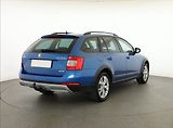 Škoda Octavia (2015) 2.0 TDI 4x4, 4X4, Serv.kniha - náhled 4