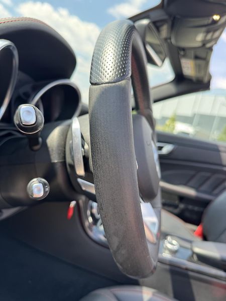 Mercedes-Benz SLC AMG 43 - fotka 17 z 43