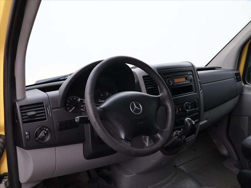 Mercedes-Benz Sprinter 2,1 210 CDI 70kW CZ - fotka 24 z 32