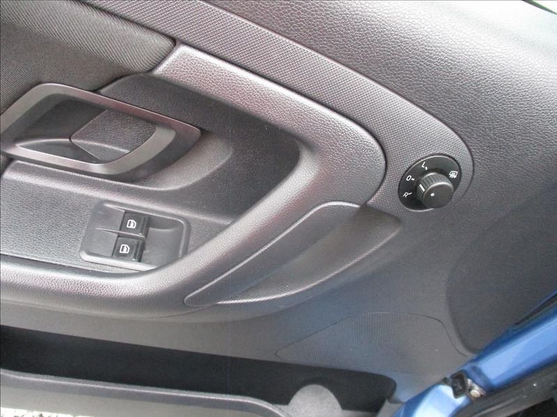 Škoda Fabia 1,2 TSI, aut.klima,serv.kniha, - fotka 26 z 44
