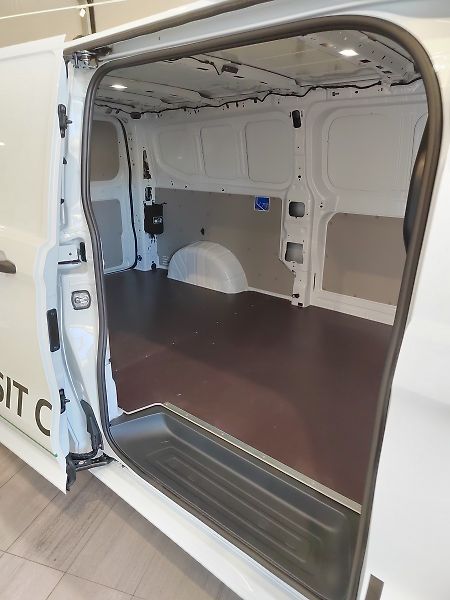 Ford Transit Custom 340 L2 Trend 64 kWh Dojezd 314 - fotka 14 z 25